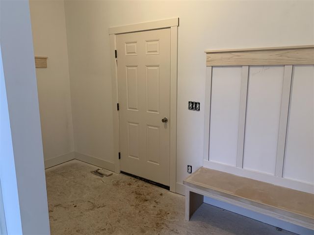 6655 Inwood Ridge Drive, Rockford, MI 49341