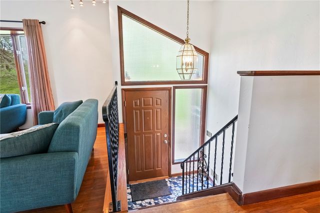2110 Lorenzi Lane, Robinson Twp, PA 15136