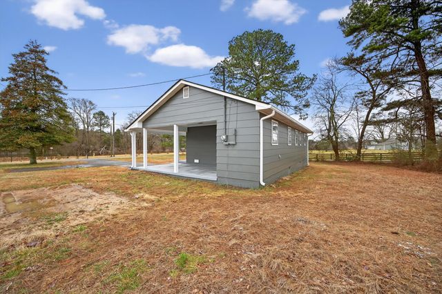 5220 Upper River Road NE, Charleston, TN 37310