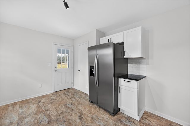 5220 Upper River Road NE, Charleston, TN 37310