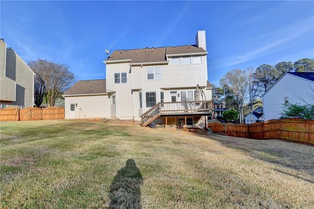 2550 Lockemeade Way, Lawrenceville, GA 30043