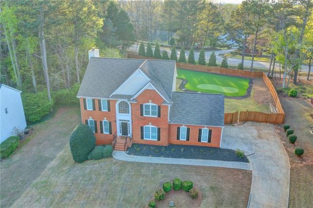 2550 Lockemeade Way, Lawrenceville, GA 30043