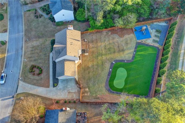 2550 Lockemeade Way, Lawrenceville, GA 30043