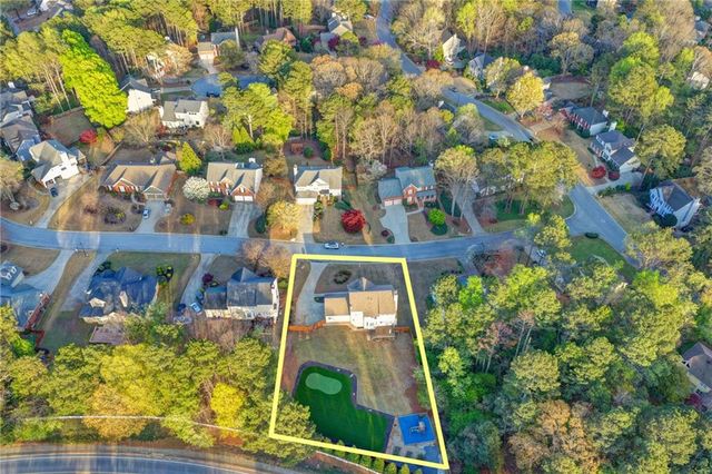 2550 Lockemeade Way, Lawrenceville, GA 30043