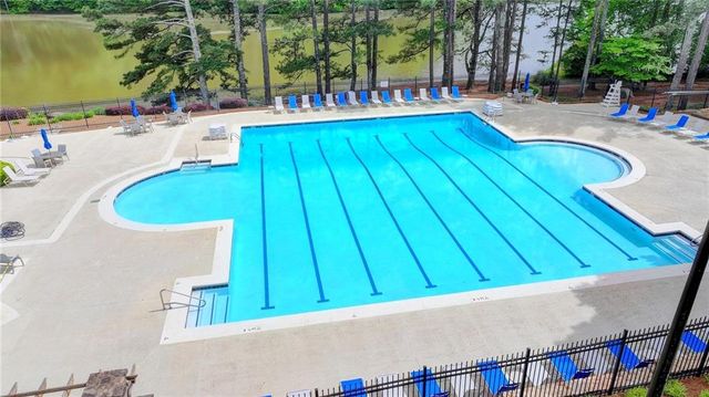 2550 Lockemeade Way, Lawrenceville, GA 30043