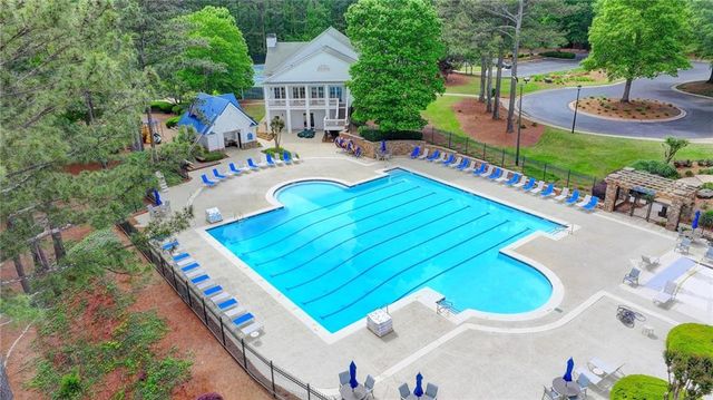 2550 Lockemeade Way, Lawrenceville, GA 30043