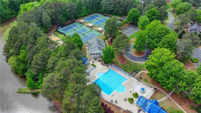 2550 Lockemeade Way, Lawrenceville, GA 30043