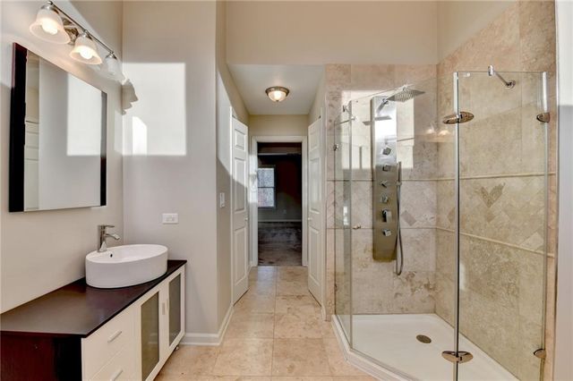 2550 Lockemeade Way, Lawrenceville, GA 30043