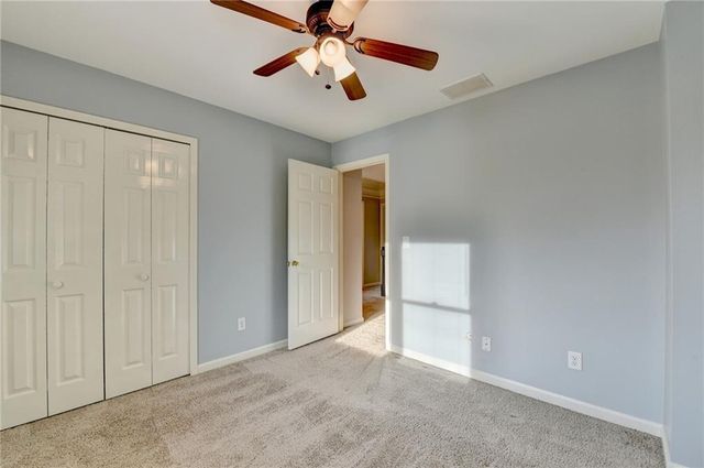 2550 Lockemeade Way, Lawrenceville, GA 30043