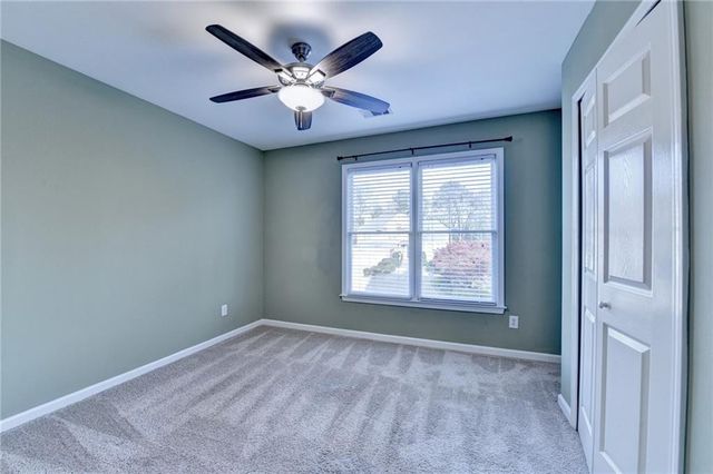 2550 Lockemeade Way, Lawrenceville, GA 30043