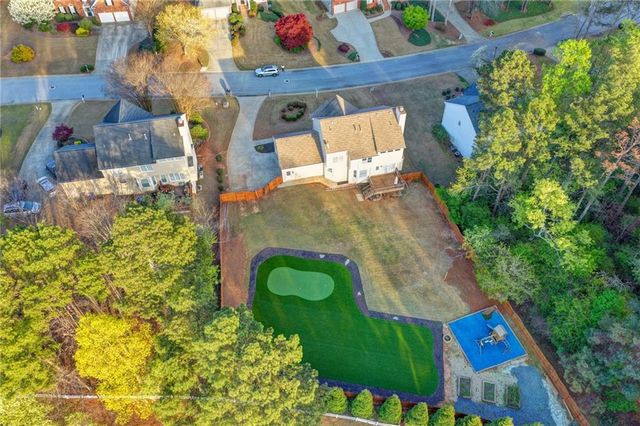 2550 Lockemeade Way, Lawrenceville, GA 30043