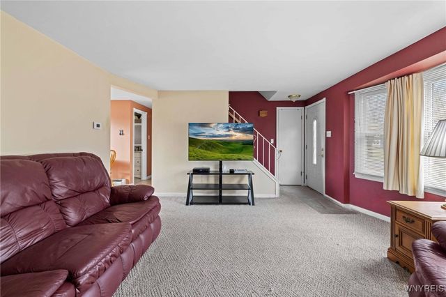 62 Camner Avenue, Lancaster, NY 14086