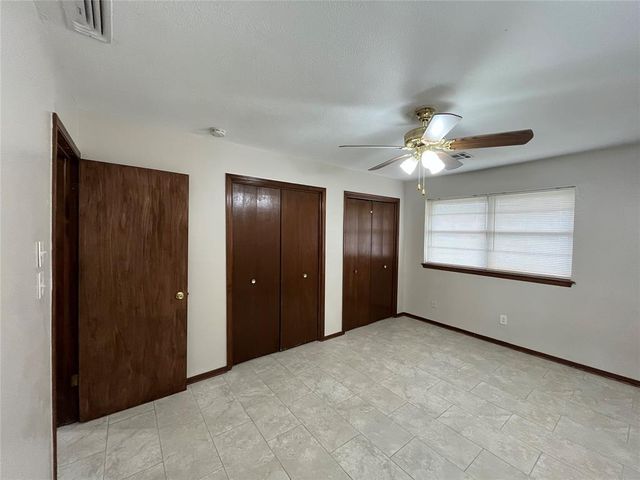 1505 Kingston Road, Norman, OK 73071