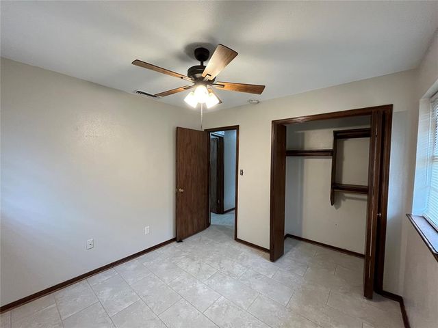 1505 Kingston Road, Norman, OK 73071