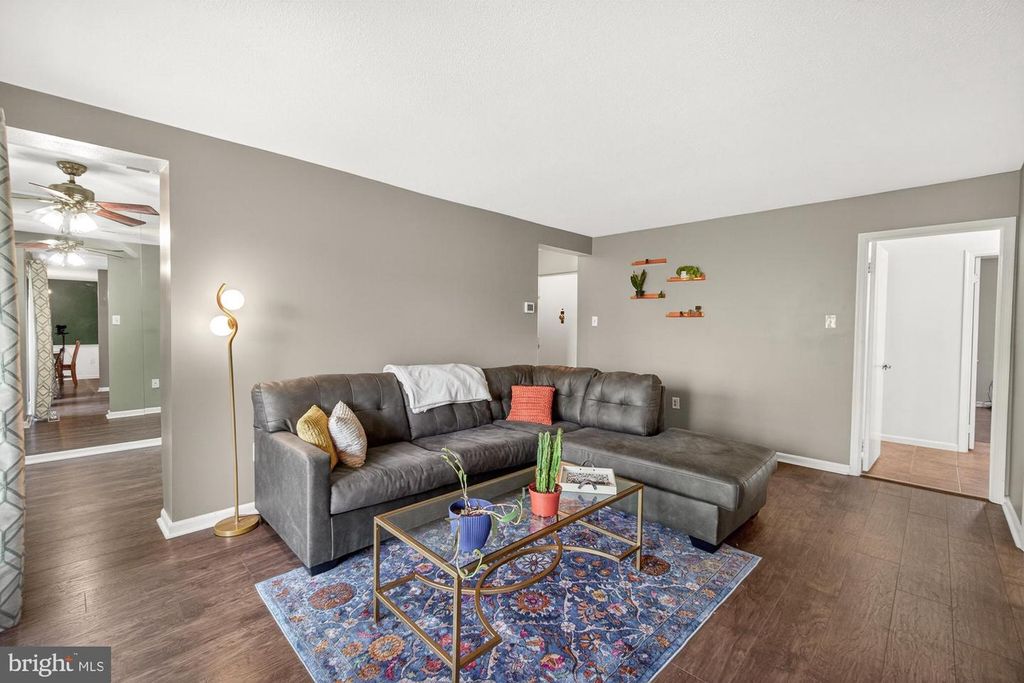 Image 18 of property listing at 1016-301 BRINKER DR #301, Hagerstown, MD 21740