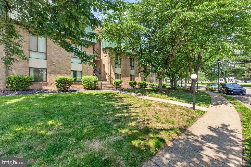 Image 32 of property listing at 1016-301 BRINKER DR #301, Hagerstown, MD 21740