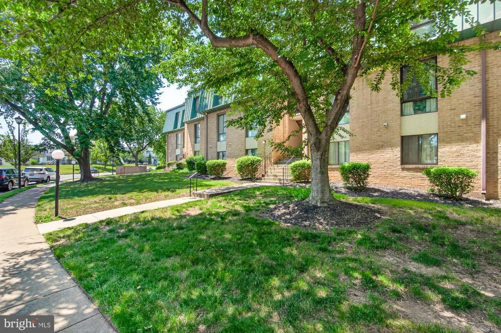 Image 33 of property listing at 1016-301 BRINKER DR #301, Hagerstown, MD 21740