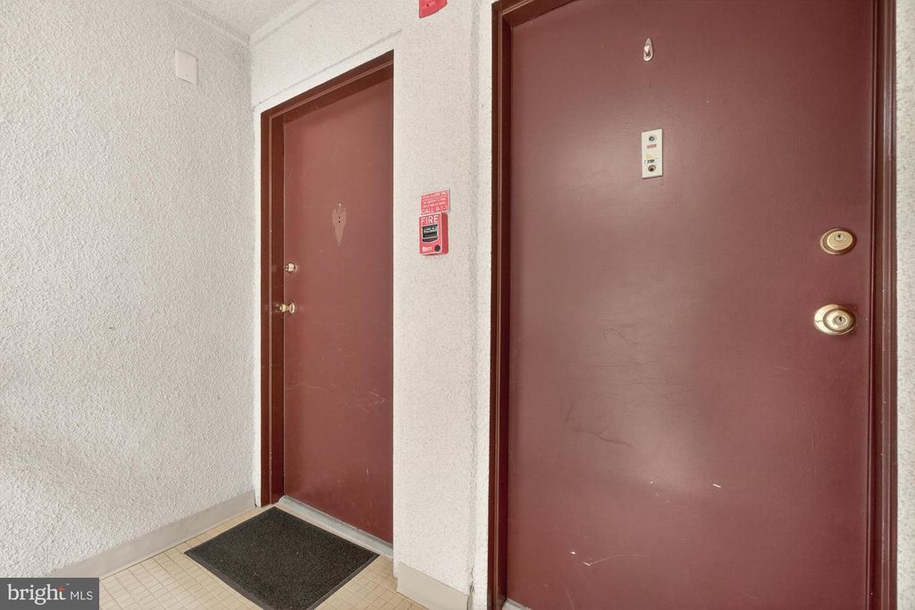 Image 4 of property listing at 1016-301 BRINKER DR #301, Hagerstown, MD 21740
