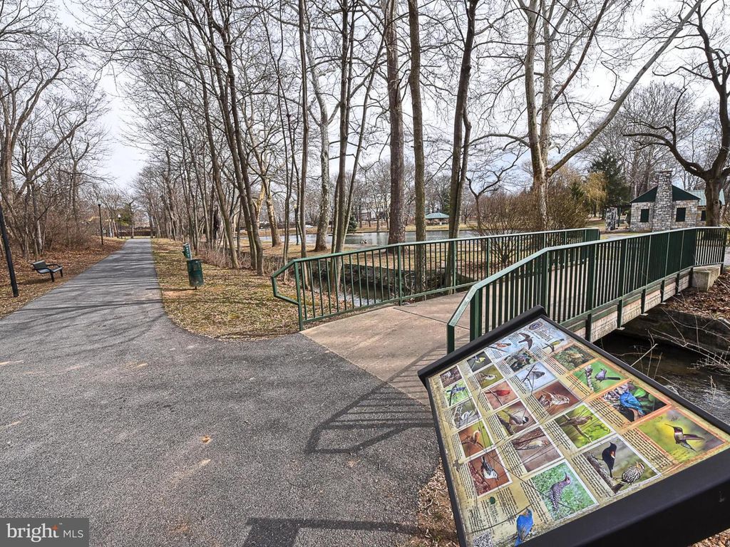 Image 49 of property listing at 1016-301 BRINKER DR #301, Hagerstown, MD 21740