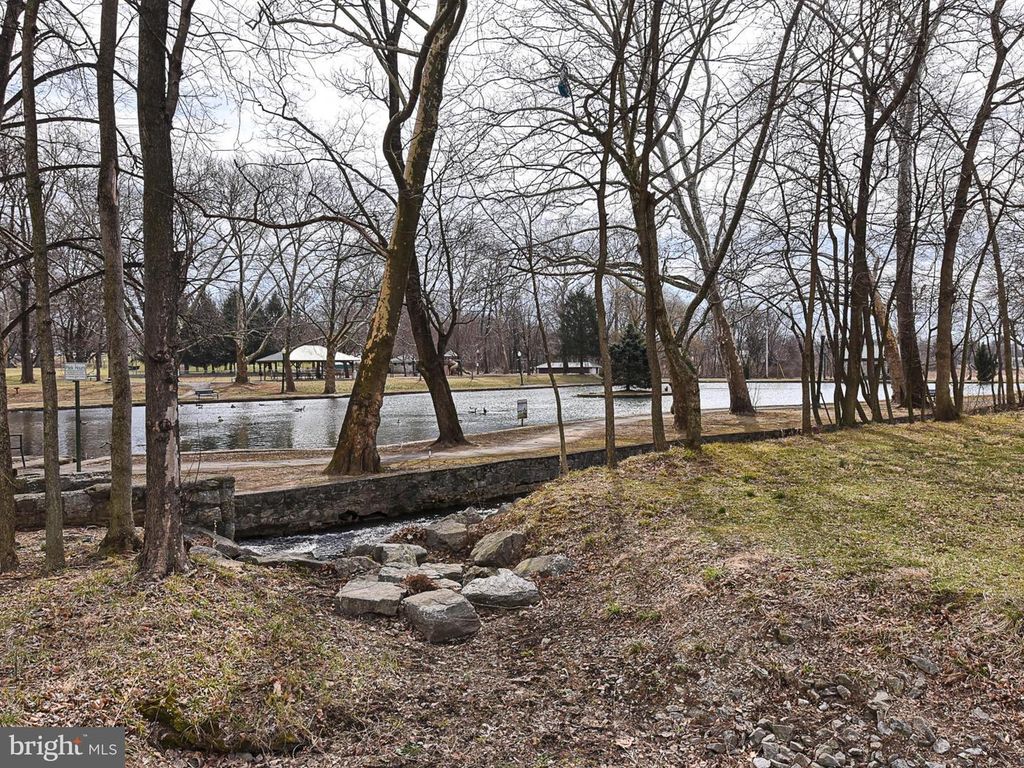 Image 54 of property listing at 1016-301 BRINKER DR #301, Hagerstown, MD 21740