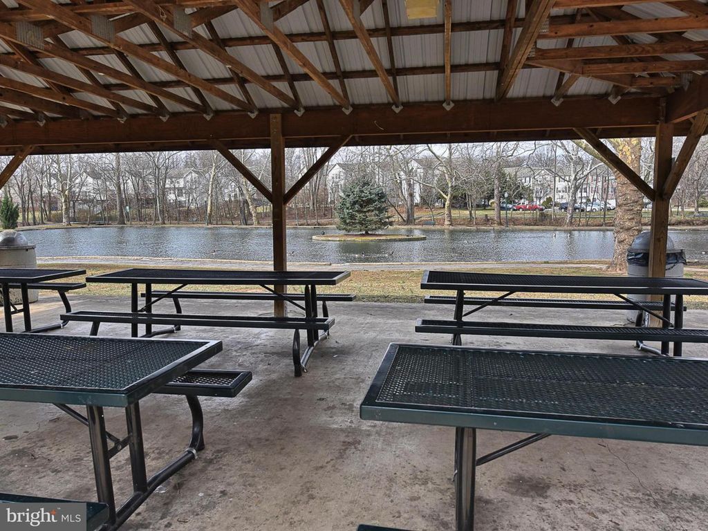 Image 57 of property listing at 1016-301 BRINKER DR #301, Hagerstown, MD 21740
