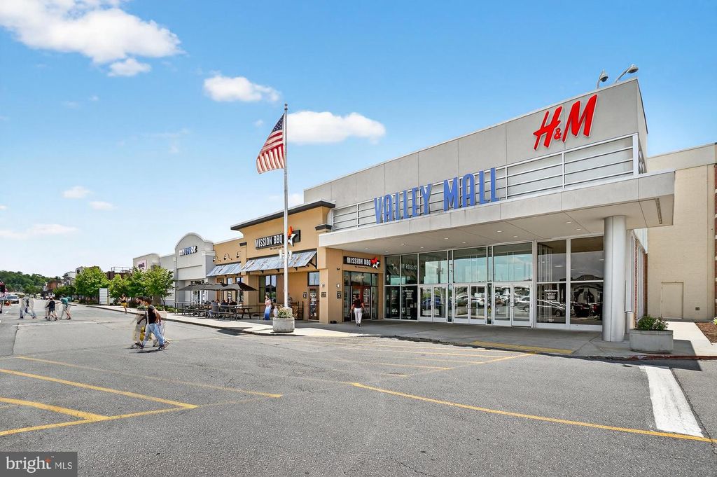 Image 70 of property listing at 1016-301 BRINKER DR #301, Hagerstown, MD 21740