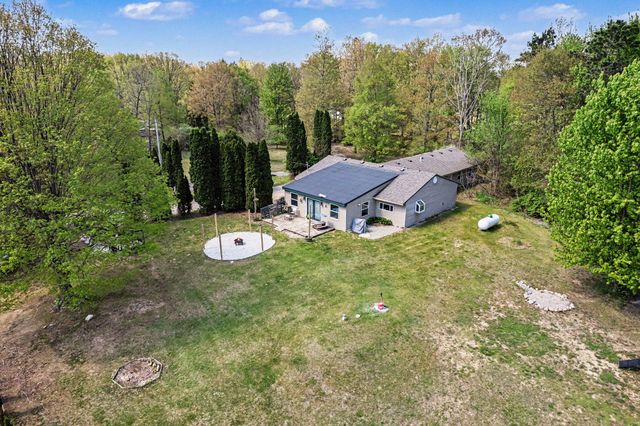 13321 R Drive N, Convis Twp, MI 49014