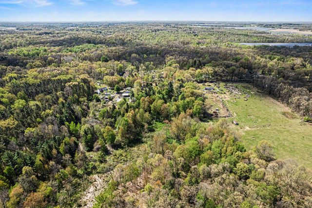 13321 R Drive N, Convis Twp, MI 49014