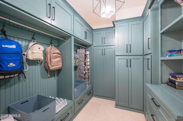 2335 E Plum Street, Gilbert, AZ 85298