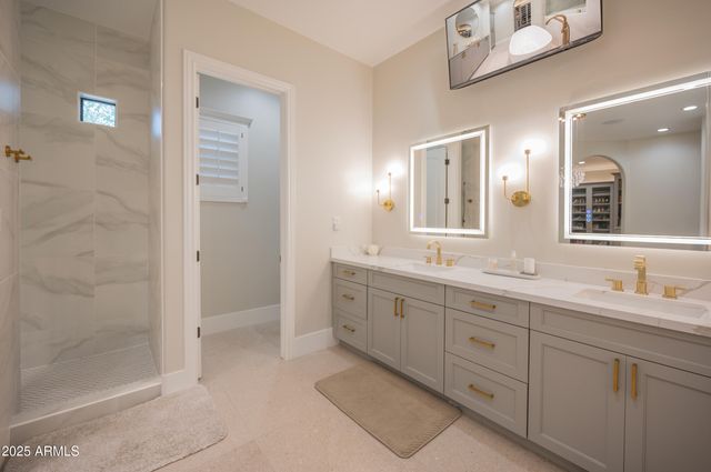 2335 E Plum Street, Gilbert, AZ 85298