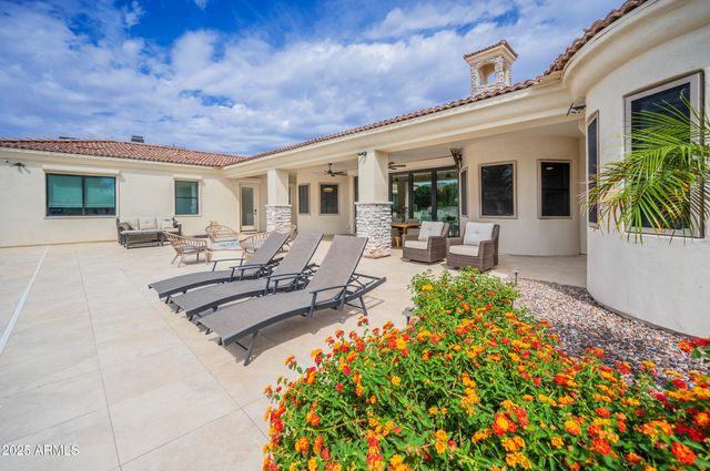 2335 E Plum Street, Gilbert, AZ 85298