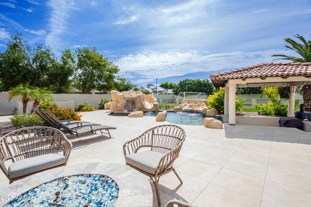 2335 E Plum Street, Gilbert, AZ 85298