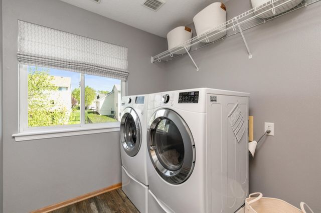 15419 Winston Avenue, Urbandale, IA 50323