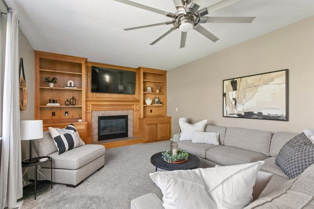 15419 Winston Avenue, Urbandale, IA 50323