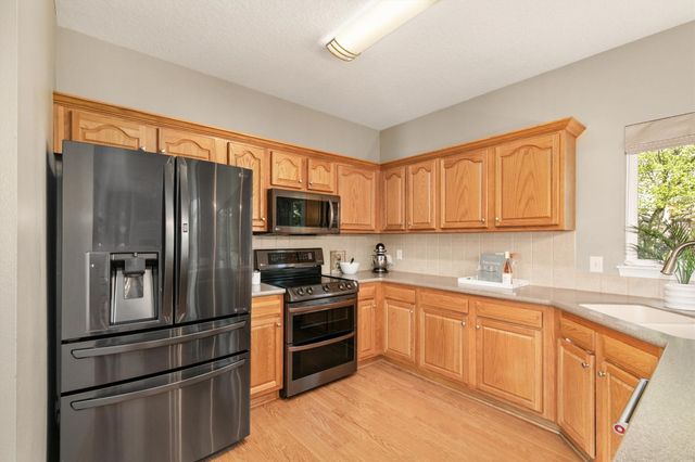 15419 Winston Avenue, Urbandale, IA 50323