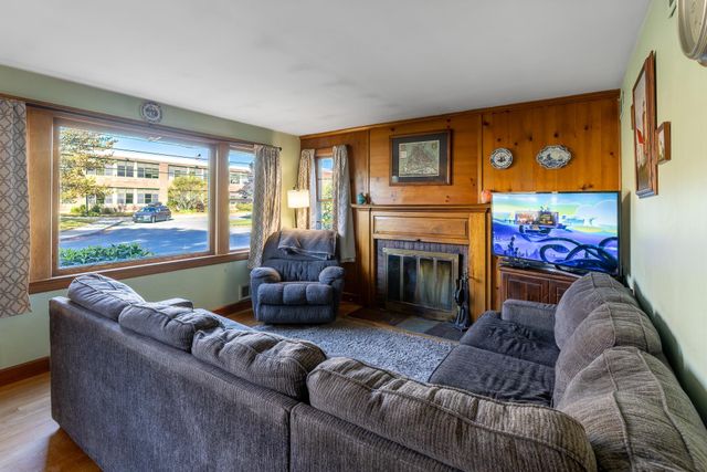 260 Highland Avenue, Hartford, VT 05001