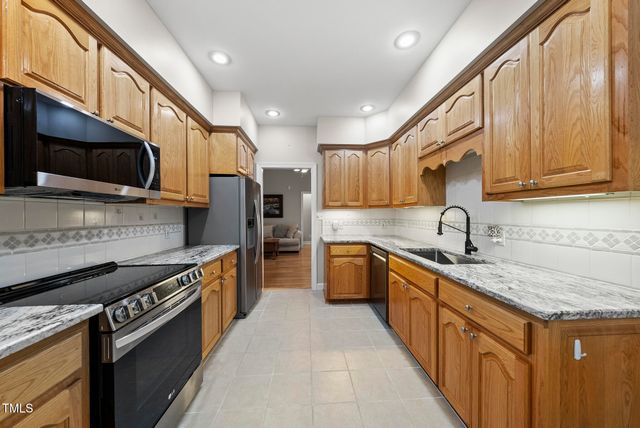 2068 Nc-27, Lillington, NC 27546