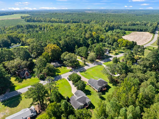 2068 Nc-27, Lillington, NC 27546