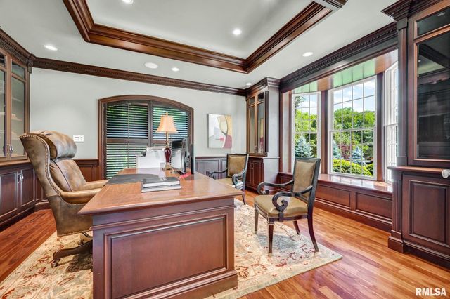 800 BAYSIDE Drive, Germantown Hills, IL 61548
