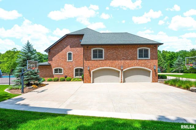 800 BAYSIDE Drive, Germantown Hills, IL 61548