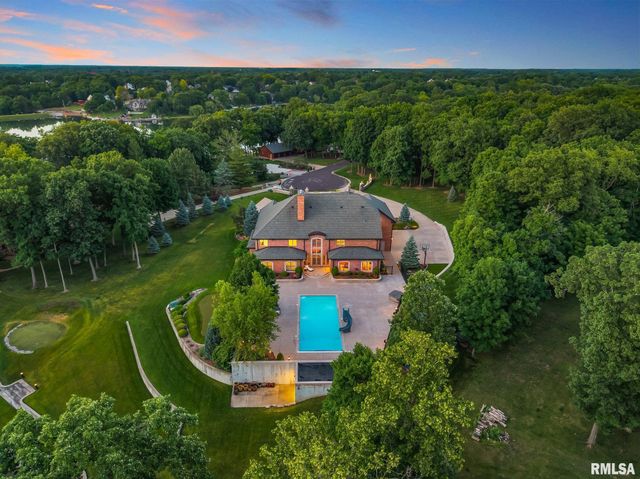 800 BAYSIDE Drive, Germantown Hills, IL 61548