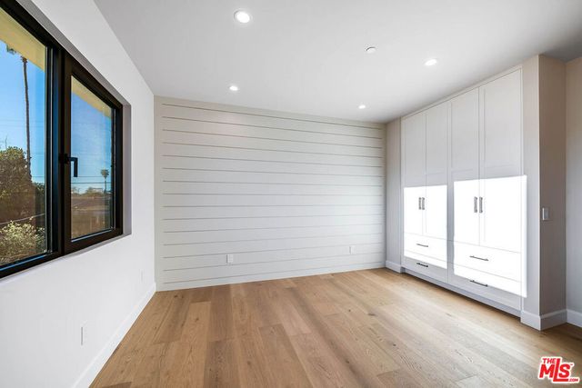 12427 Cumpston Street, Valley Village, CA 91607