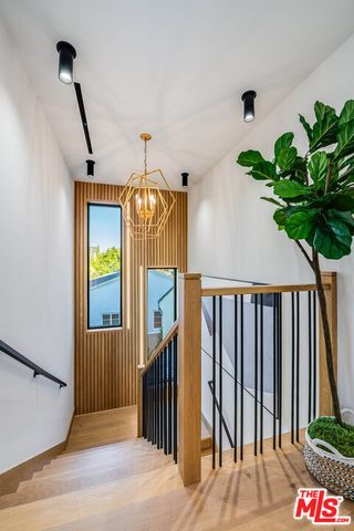 12427 Cumpston Street, Valley Village, CA 91607