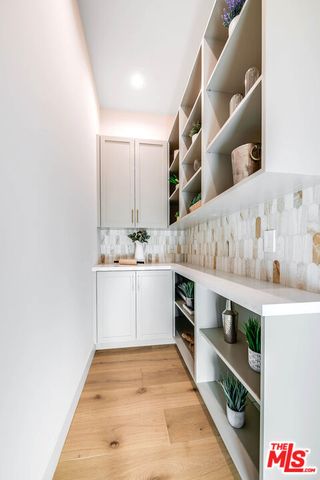 12427 Cumpston Street, Valley Village, CA 91607