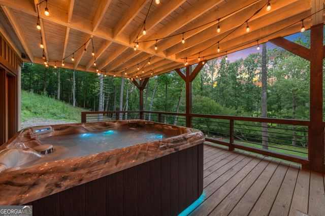 215 Twin Creeks, Blue Ridge, GA 30513