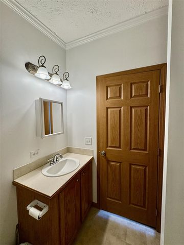 8484 Zosel Street, Onekama, MI 49675