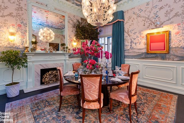 20 W 12TH Street, New York City, NY 10011