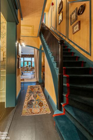 20 W 12TH Street, New York City, NY 10011