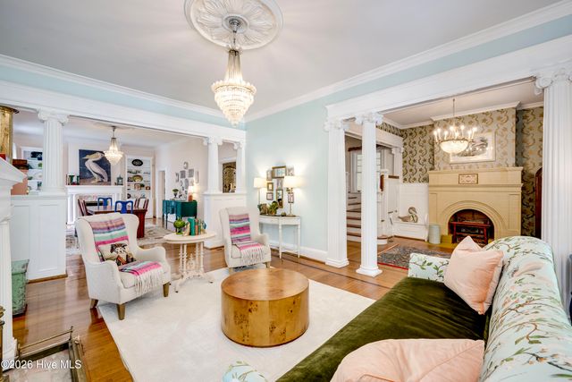 2559 Walton Way, Augusta, GA 30904