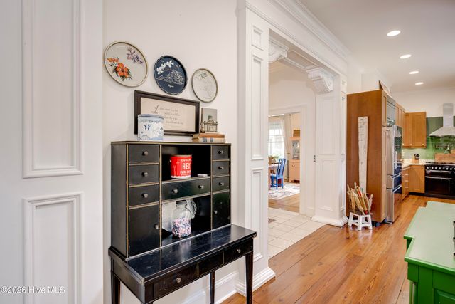 2559 Walton Way, Augusta, GA 30904